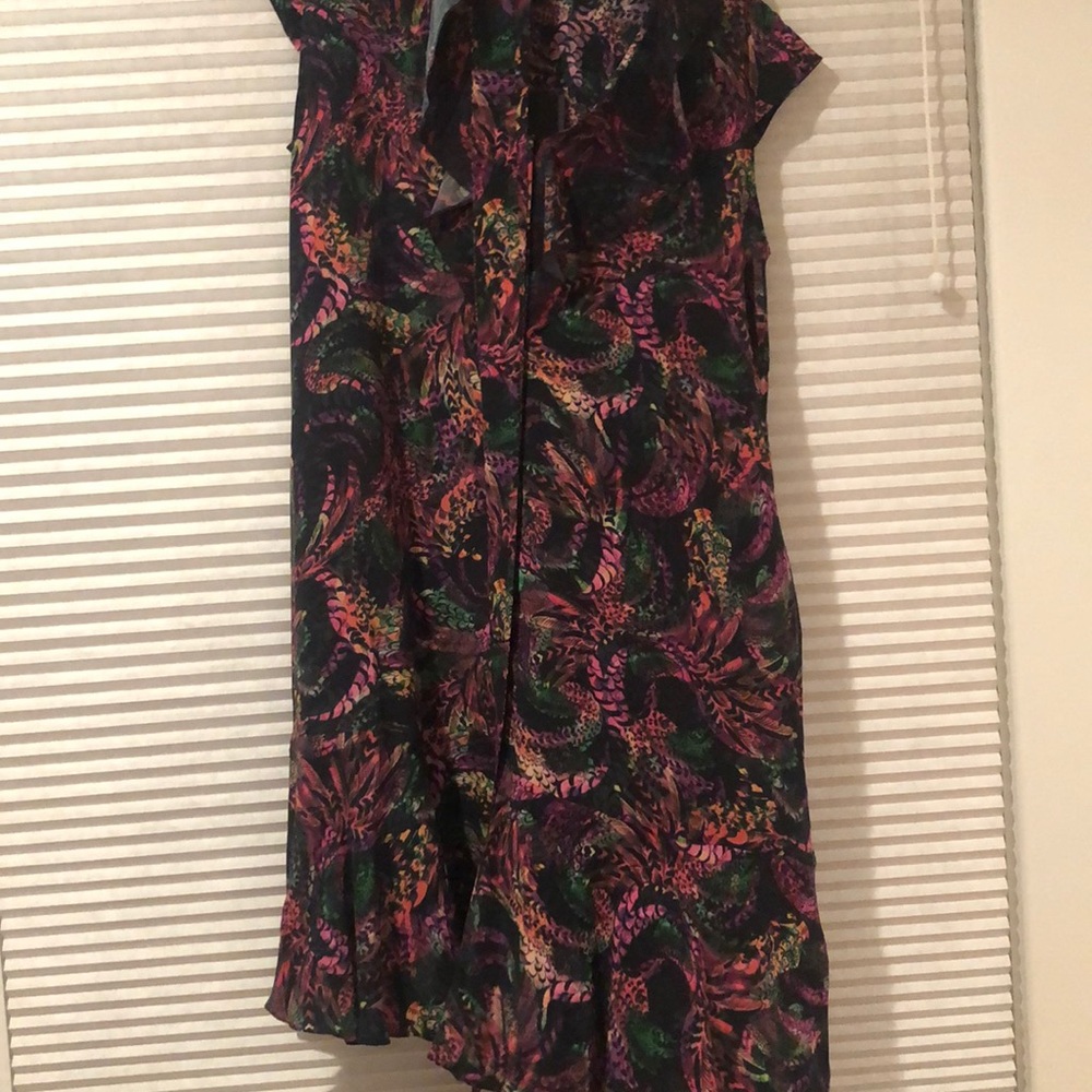 Saloni dress size 2 very flowy